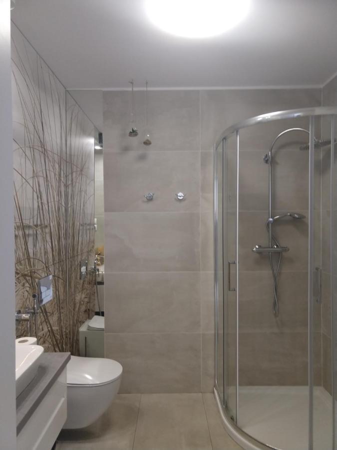 Apartament Fala-Miodowy Dom 코워브제크 외부 사진