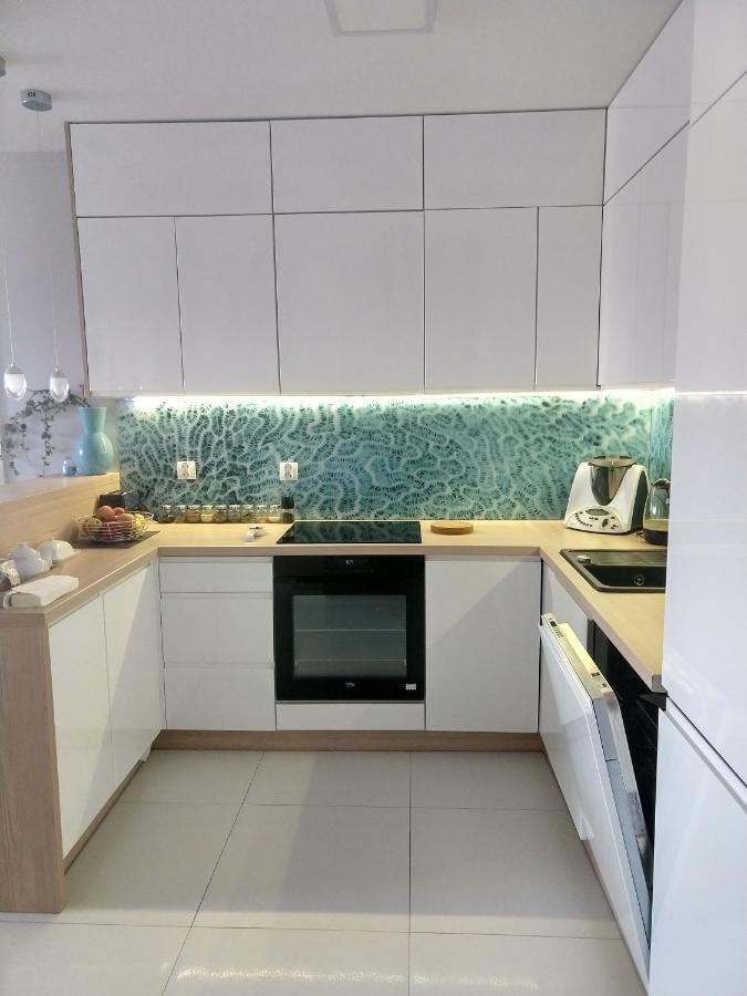 Apartament Fala-Miodowy Dom 코워브제크 외부 사진